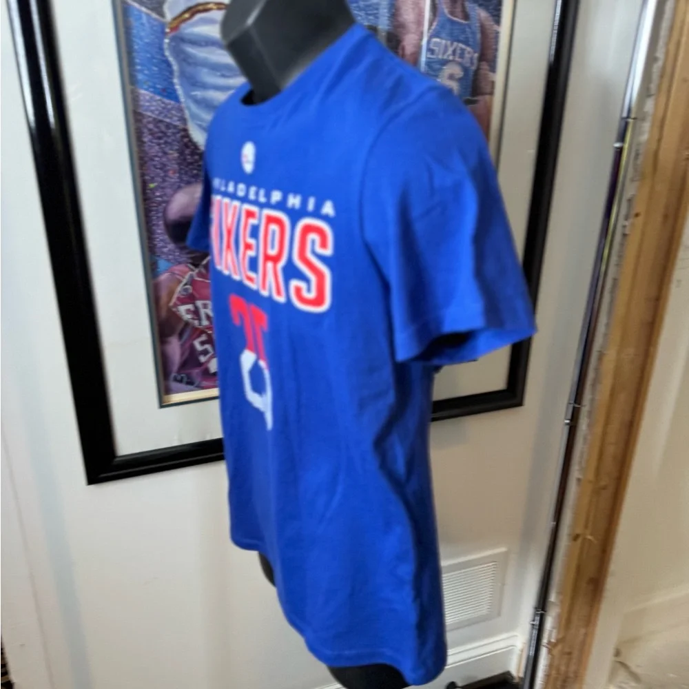 NBA Philadelphia 76ers TShirt Nearly New - Picture 5 of 6